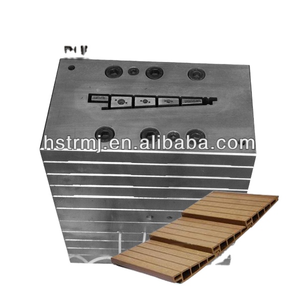 PE WPC wall panel extrusion mould
